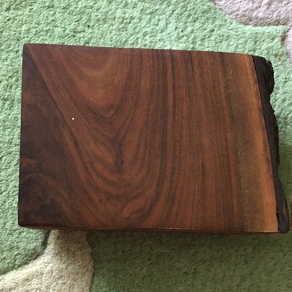 Vintage handcrafted wood 5 drawer bandsaw box - Picture 3 of 10